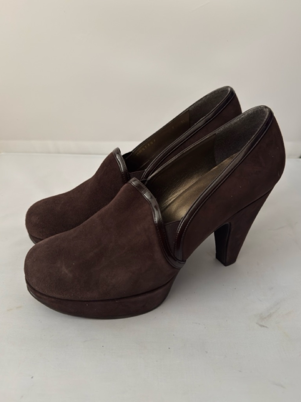 Stuart Weitzman Y2K Dark Brown Suede Platform Pumps Heels